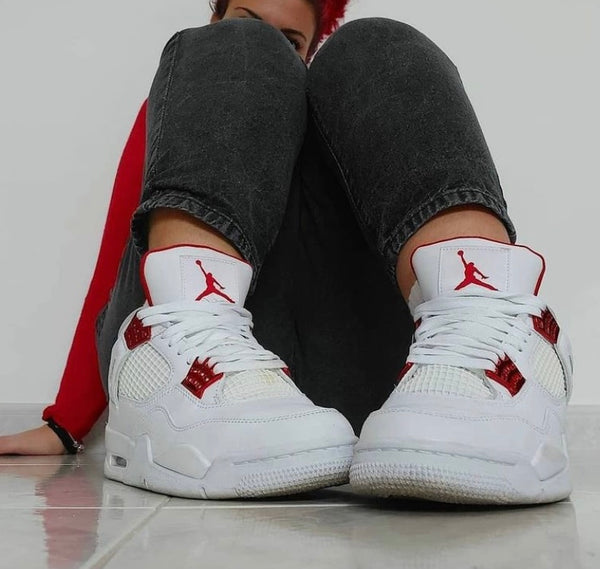 RETRO 4 RED