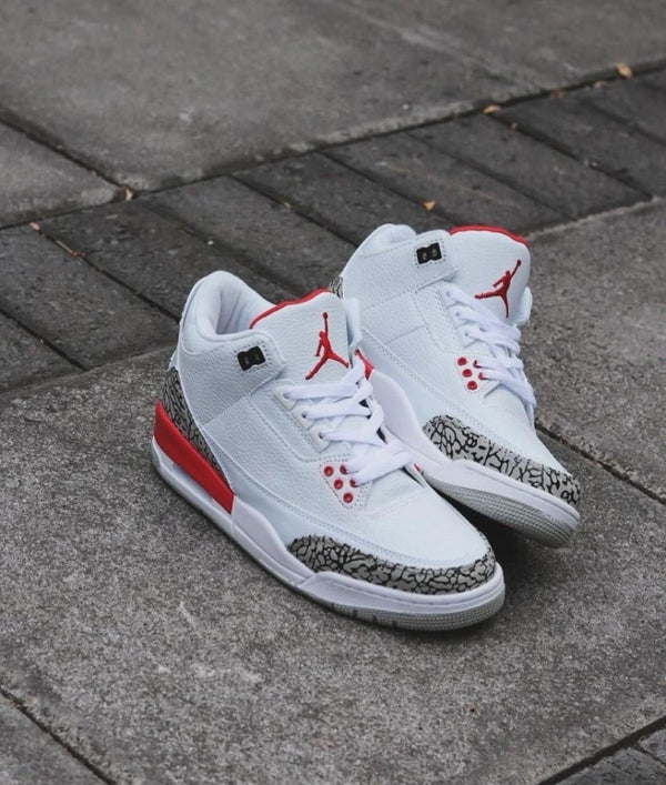 Retro 3 Red 1.1 ( NO CONTRAENTREGA)