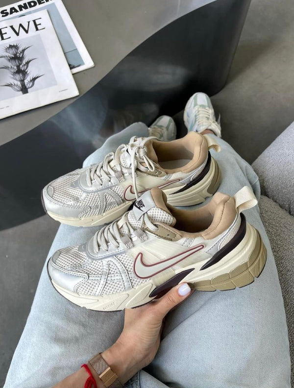 Nuevos Run V2k Marron